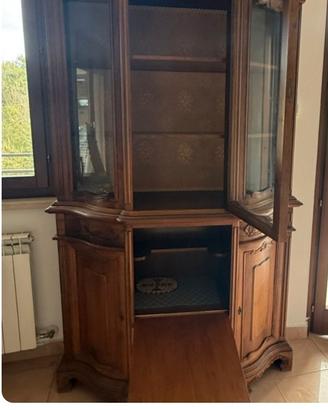vetrina antica in legno 