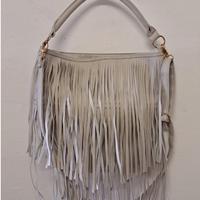 Borsa similpelle con frange Avon nuova