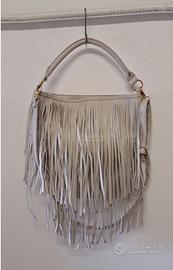 Borsa similpelle con frange Avon nuova