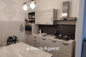 APPARTAMENTO MANSARDATO A SANTA TERESA DI SPOLTORE