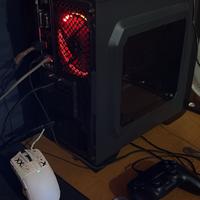 pc gaming con kit completo volante g923 in omaggio