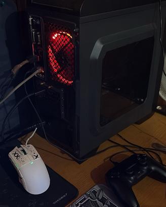 pc gaming con kit completo volante g923 in omaggio