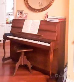 Pianoforte verticale
