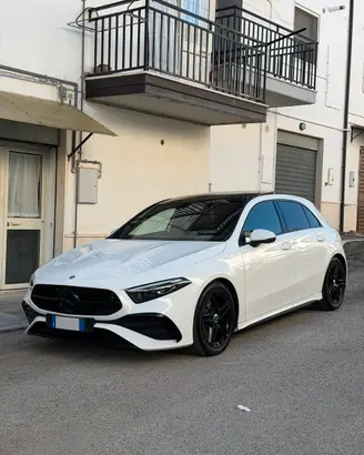 Mercedes Classe A180d - AMG Premium Plus