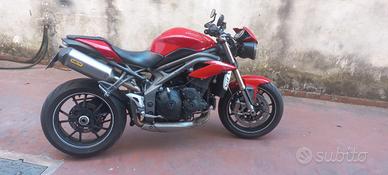 Speed triple 1050s  anno 2016