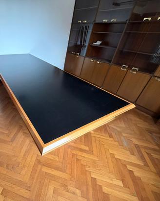 Tavolo in legno di design