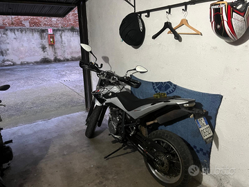 Beta M4 motard