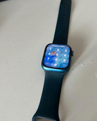 Apple Watch Series 7 45mm GPS + Cellular