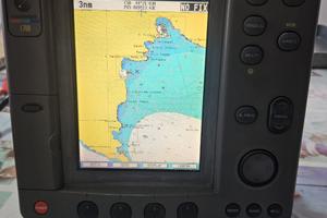 Cartografico e ecoscandaglio Raymarine L760
