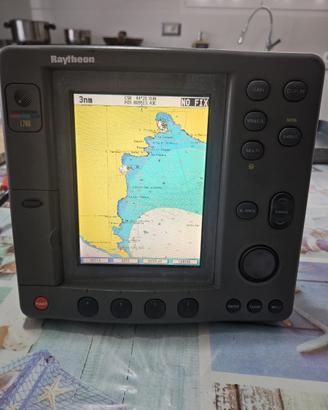 Cartografico e ecoscandaglio Raymarine L760
