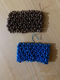 Braccialetti perline legno blu e marroni