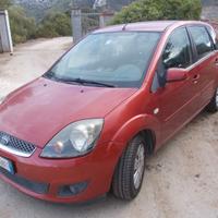 FORD  FIESTA  1.4 TDCI - anche  permuta