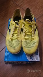 Scarpe atletica