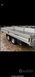rimorchio 2 assi con rampe