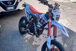 Fantic 50 Motard Top Viola (2018)