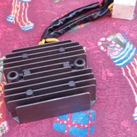 Regolatore tensione sh 125 150  honda