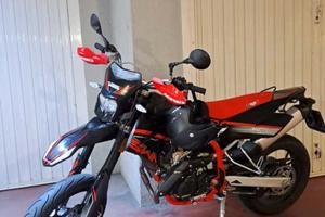 SWM 125 SM. R.  2024