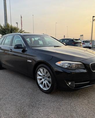 BMW 525d xDrive Touring Futura