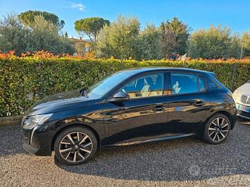 Peugeot 208 Allure pack cinghia febb26 neopatentat