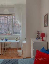 Stanza doppia a ragazza