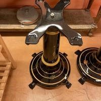 Piedistalli restaurati per affettatrici