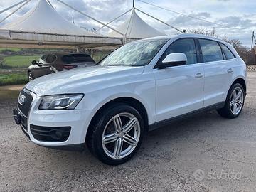 Audi Q5 2.0 TDI 170 CV quattro