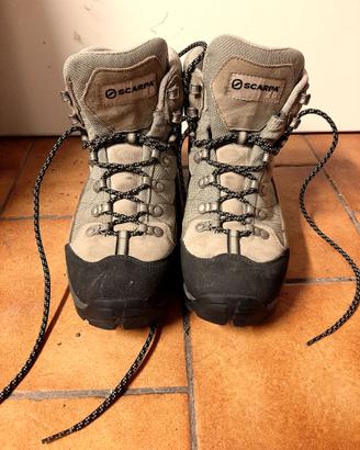 Scarponi da Montagna Scarpa TG.41,5