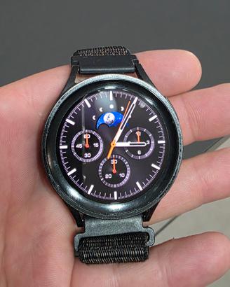  Samsung galaxy Watch 5 pro 