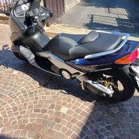Yamaha T Max - 2001