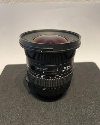 Obiettivo Grandangolare NIKON (Sigma 10-20 f/3.5)