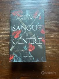 Jennifer L. Armentrout – Sangue e Cenere