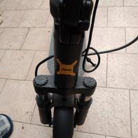  monopattino elettrico 