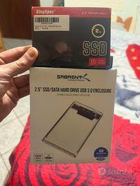 Hard disk esterno SSD + custodia