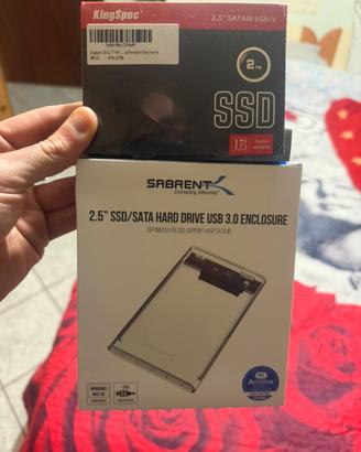 Hard disk esterno SSD + custodia