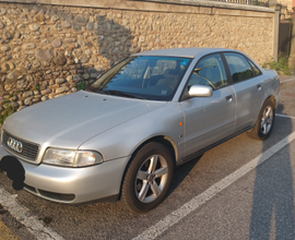 Audi a4 benzina del 96 ancora bella