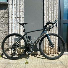 BICI TREK SL6 EMONDA DISC PRO