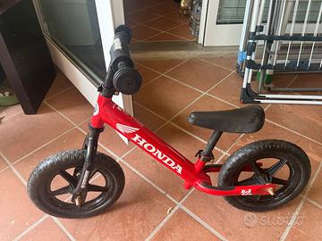 Bici Honda Strider senza pedali