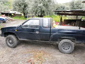 Nissan king cab