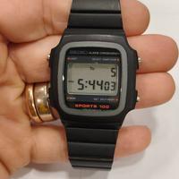 Seiko Sports 100