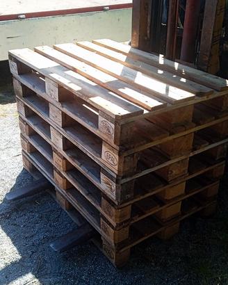 Da magazzino a loft in 6 pallet