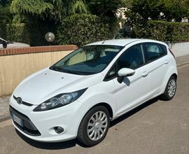 Ford Fiesta 1.4 Benzina-GPL 2010 Bianca 5 porte