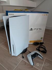 Playstation 5 con Lettere Blu-ray Disc