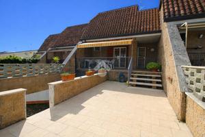 VILLA A SCHIERA A ARDEA