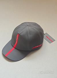Cappello Prada Luna Rossa Grigio Rosso