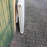 radiatore tubolare acciaio.