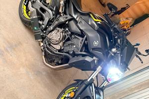 YAMAHA MT07