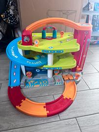 Garage auto giocattolo con macchinina Cars