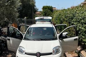 panda hibrid van 4 posti