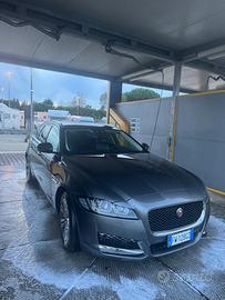 Jaguar XF90