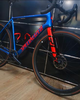 bici Gravel specialized Cruz 56